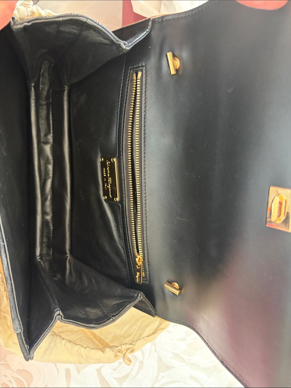 Salvatore Ferragamo Black Suede Vara Bow Chain Shoulder Bag with Gold Trim - Picture 4 of 5